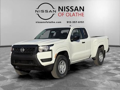 New 2025 Nissan Frontier S