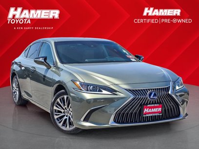Used 2020 Lexus ES 300h w/ Premium Package