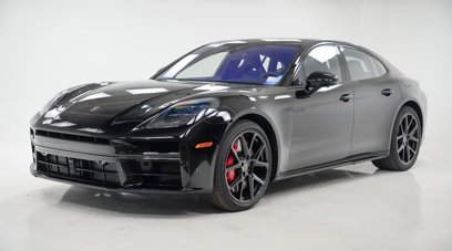 New 2025 Porsche Panamera Turbo