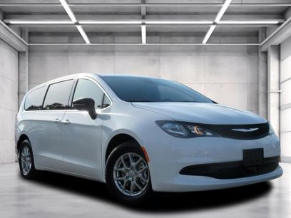 New 2025 Chrysler Voyager LX