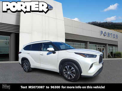 Used 2021 Toyota Highlander XLE