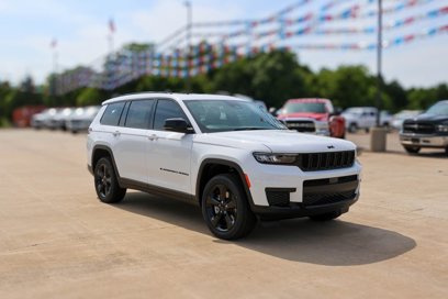New 2025 Jeep Grand Cherokee L Altitude