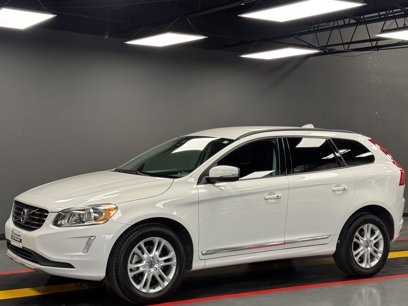 Used 2016 Volvo XC60 T5 w/ Proximity Package