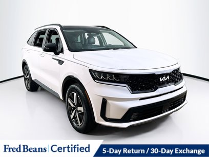 Certified 2022 Kia Sorento EX w/ Panoramic Sunroof Package