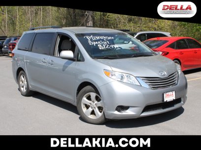 Used 2015 Toyota Sienna LE
