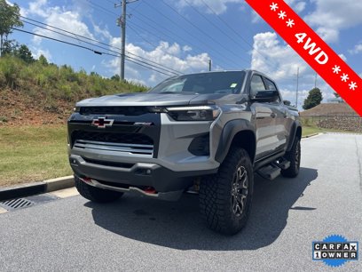 Used 2024 Chevrolet Colorado ZR2 w/ Technology Package