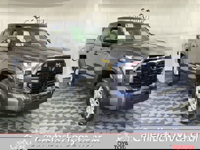 New 2025 Toyota Tundra SR5