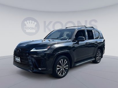 Used 2023 Lexus LX 600 4WD w/ Premium Package
