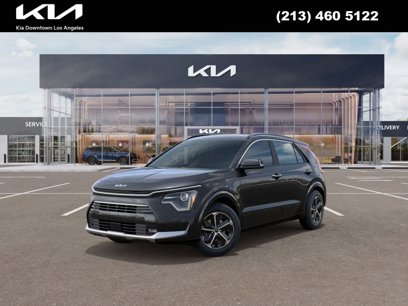 New 2025 Kia Niro SX