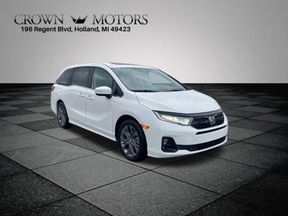 New 2025 Honda Odyssey Touring