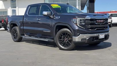 Used 2022 GMC Sierra 1500 SLT w/ SLT Premium Plus Package