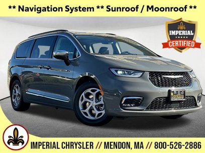 Used 2023 Chrysler Pacifica Limited