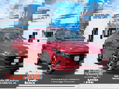 Used 2023 Hyundai Elantra SEL w/ Convenience Package