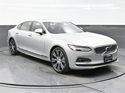 New 2025 Volvo S90 B6 Ultra w/ Lounge Package