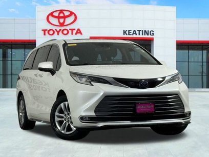 Used 2021 Toyota Sienna Limited
