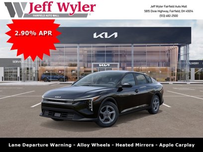 New 2025 Kia K4 LXS