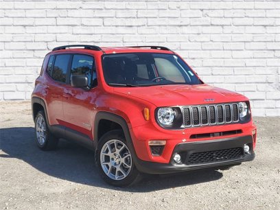 Used 2023 Jeep Renegade Latitude w/ Premium Group