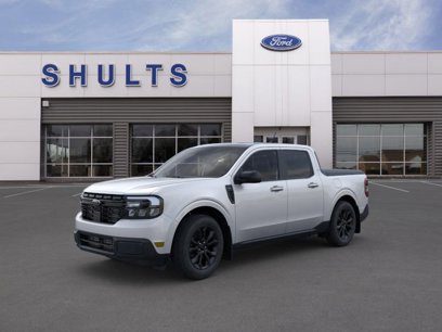 New 2024 Ford Maverick Lariat w/ Black Appearance Package