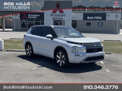New 2025 Mitsubishi Outlander SEL