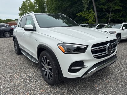 New 2025 Mercedes-Benz GLE 450e 4MATIC