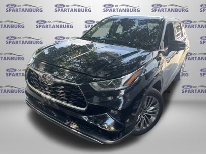 Used 2023 Toyota Highlander Platinum
