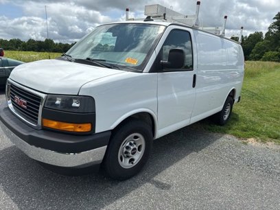 Used 2019 GMC Savana 2500 w/ Enhanced Convenience Package