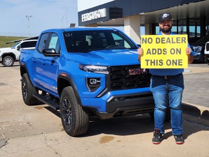 New 2025 GMC Canyon Elevation w/ Convenience Package