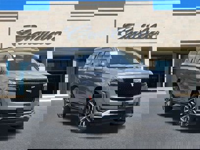 Certified 2022 Cadillac Escalade Sport Platinum w/ Heavy-Duty Trailer Package
