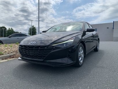 Certified 2022 Hyundai Elantra SE