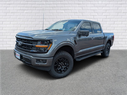 New 2025 Ford F150 XLT w/ Equipment Group 302A MID