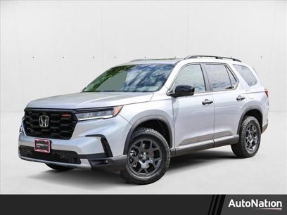 New 2025 Honda Pilot TrailSport