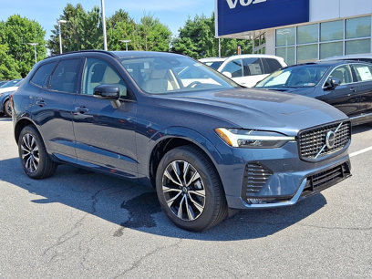 New 2025 Volvo XC60 B5 Core w/ Protection Package Premier