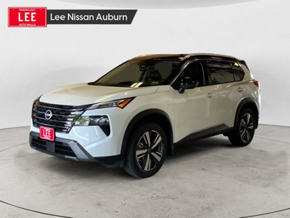 New 2025 Nissan Rogue SL