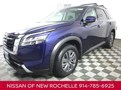 Certified 2025 Nissan Pathfinder SV