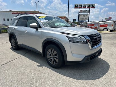 Certified 2022 Nissan Pathfinder SV