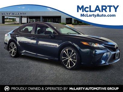Used 2019 Toyota Camry SE w/ Convenience Package