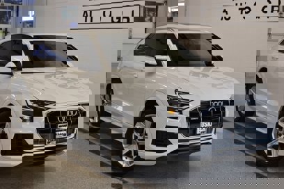 Used 2019 Audi Q8 Premium w/ Convenience Package