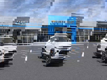 New 2025 Chevrolet TrailBlazer LT w/ Convenience Package