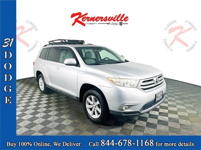 Used 2011 Toyota Highlander SE