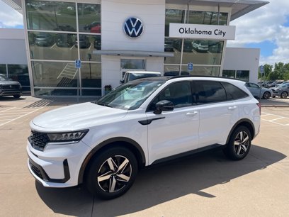 Used 2022 Kia Sorento S w/ Panoramic Sunroof Package