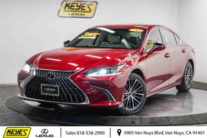 Certified 2022 Lexus ES 350 w/ Premium Package