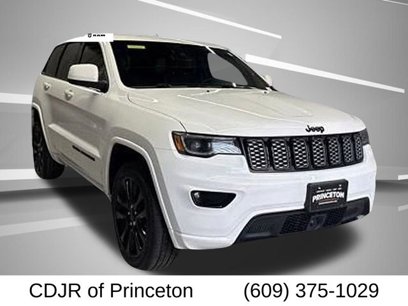 Used 2020 Jeep Grand Cherokee Altitude