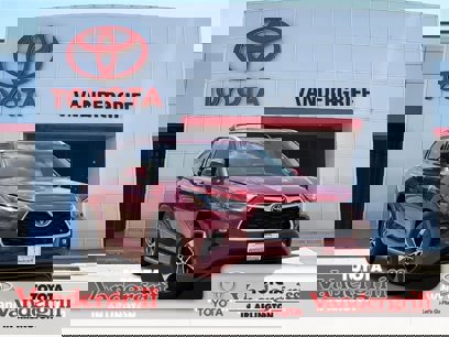 Used 2022 Toyota Highlander XLE