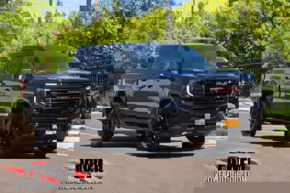 New 2025 GMC Sierra 1500 Elevation w/ Elevation Premium Package