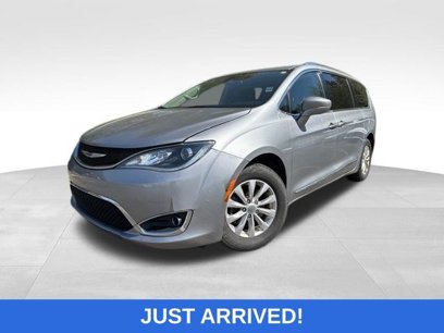 Used 2019 Chrysler Pacifica Touring-L