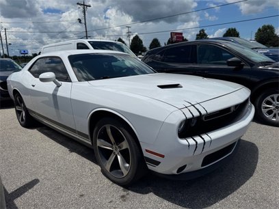 Used 2019 Dodge Challenger SXT