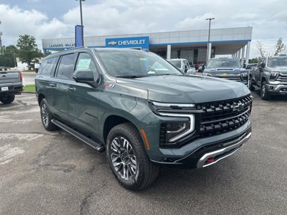 New 2025 Chevrolet Suburban Z71 w/ Z71 Off-Road Package