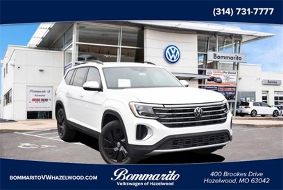 Used 2024 Volkswagen Atlas SE w/ Panoramic Sunroof Package