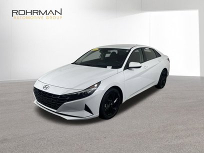 Used 2021 Hyundai Elantra SEL w/ Cargo Package