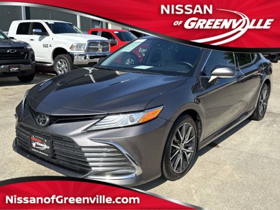 Used 2022 Toyota Camry XLE